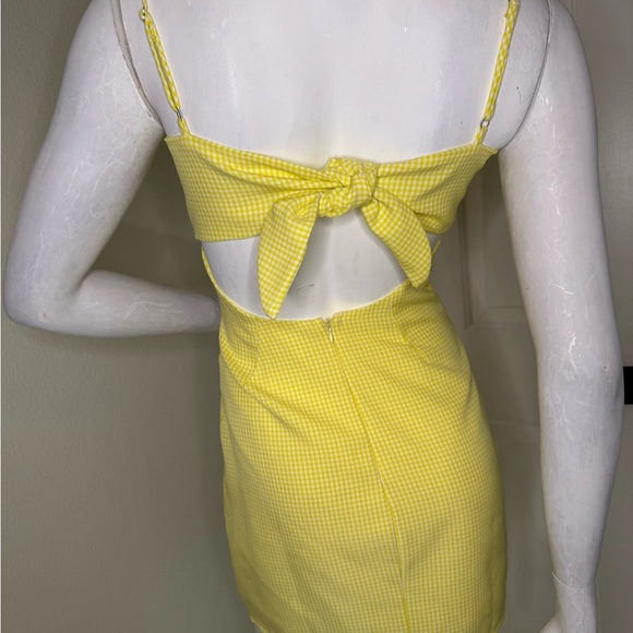 Yellow Bow-Back Dress - Picture 9 of 13